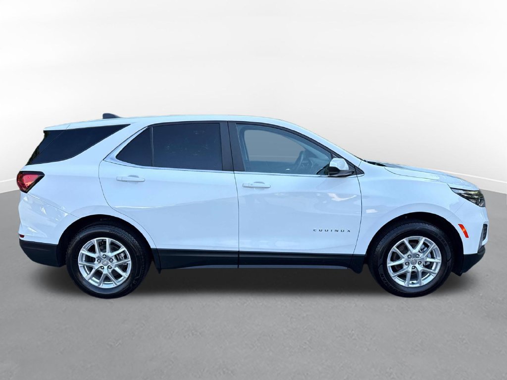 Used 2024 Chevrolet Equinox LT AWD/4WD image 5