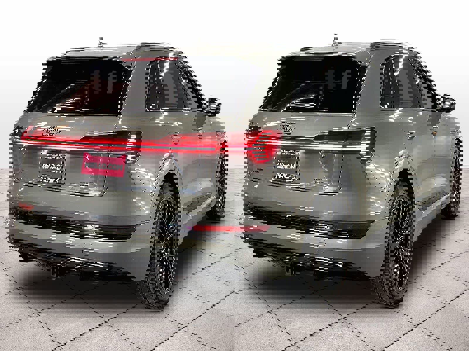 Used 2023 Audi e-tron Chronos w/ Chronos Package image 14