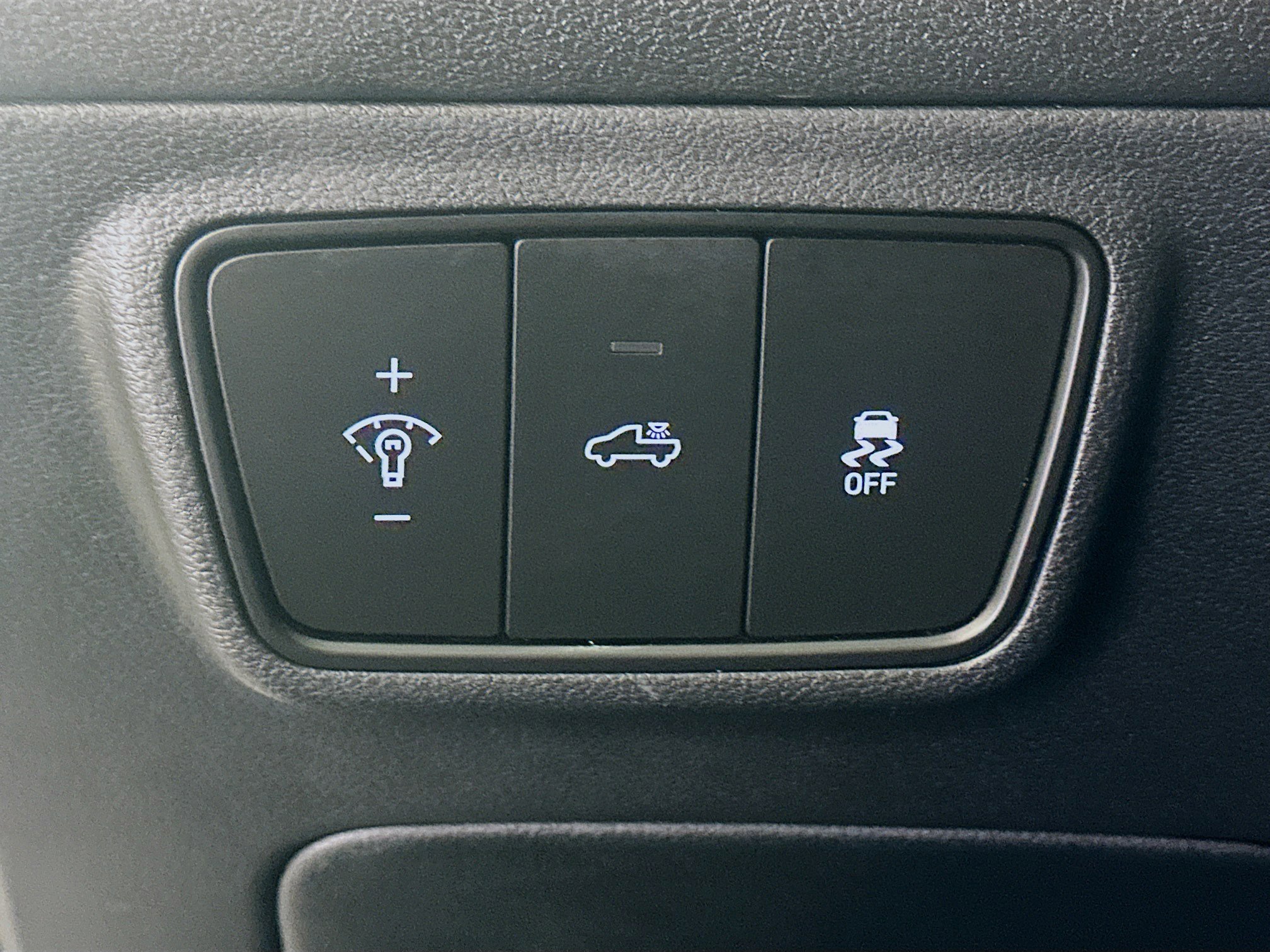 Used 2024 Hyundai Santa Cruz SEL image 17