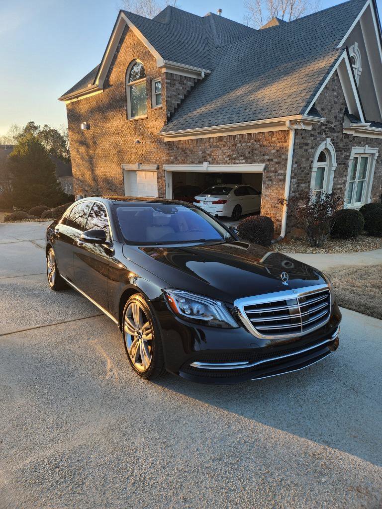 Used 2019 Mercedes-Benz S 560 4MATIC Sedan w/ Premium Package image 2