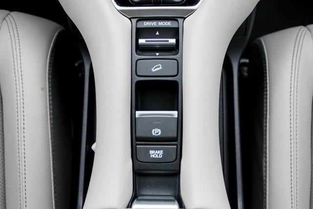 Used 2023 Honda HR-V EX-L image 19