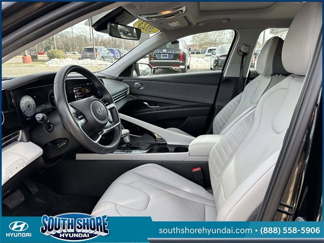 Certified 2023 Hyundai Elantra Limited image 16