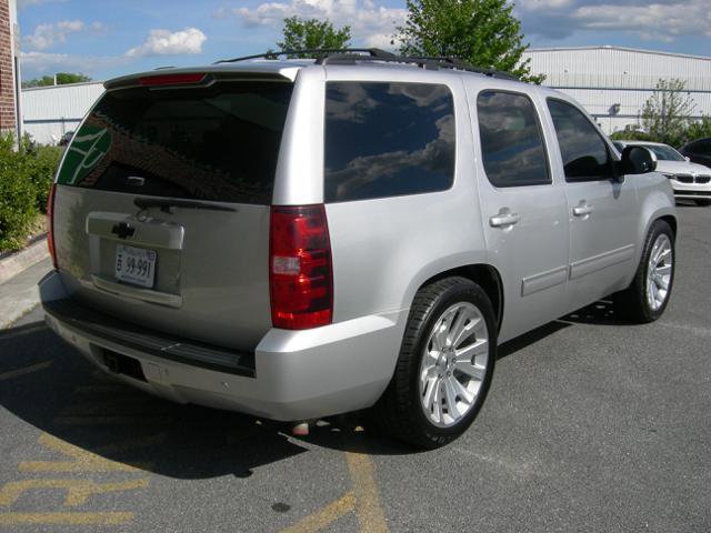 Used 2013 Chevrolet Tahoe LT AWD/4WD image 8