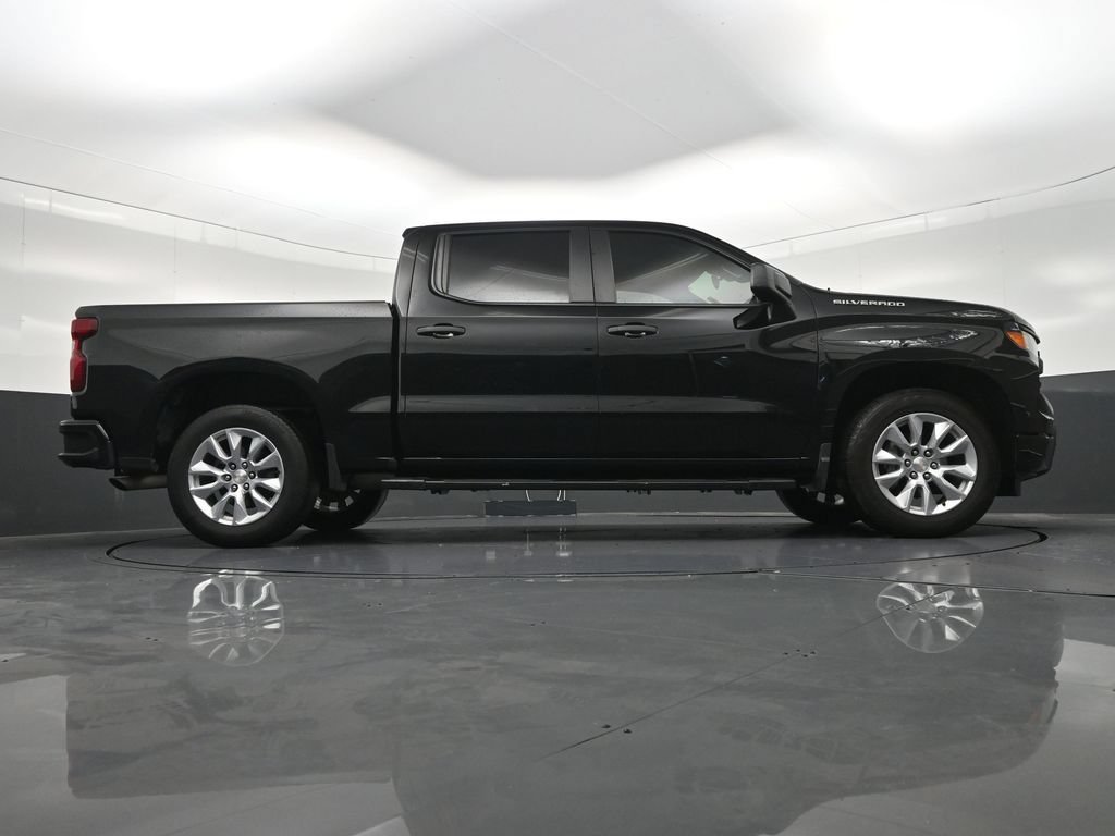 Used 2023 Chevrolet Silverado 1500 Custom RWD image 28