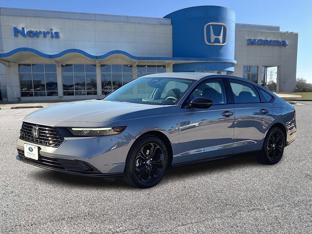 Certified 2025 Honda Accord SE image 2