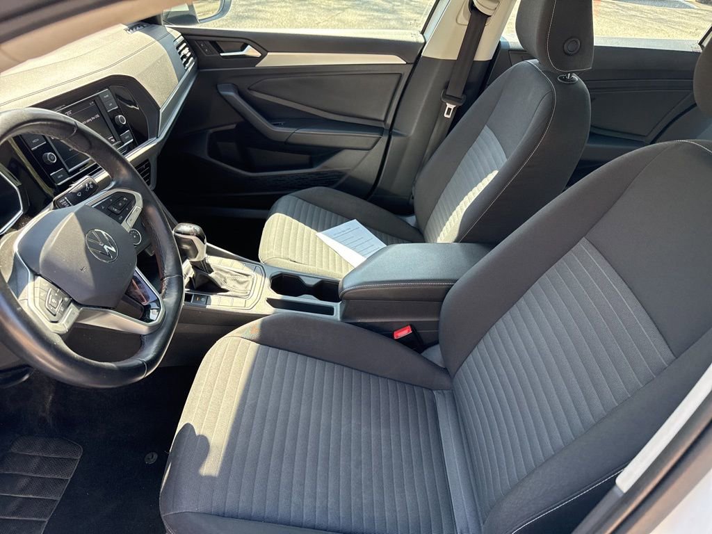 Used 2024 Volkswagen Jetta S image 15