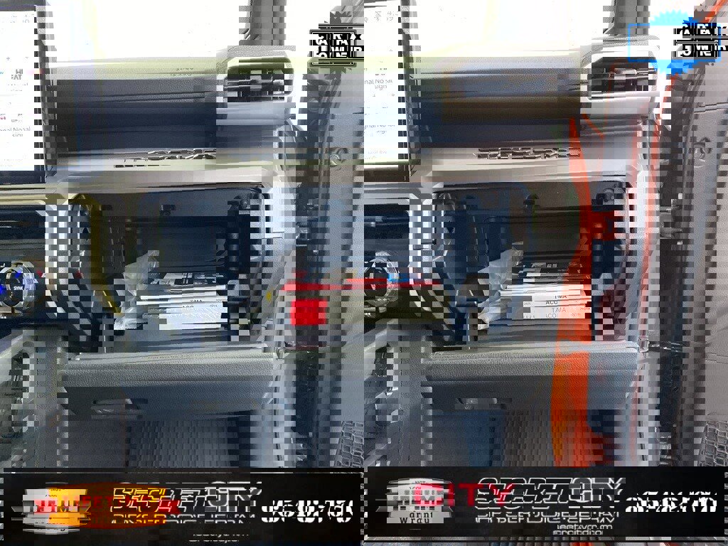 Used 2025 Toyota Tacoma TRD Sport w/ TRD Sport Premium Package image 31