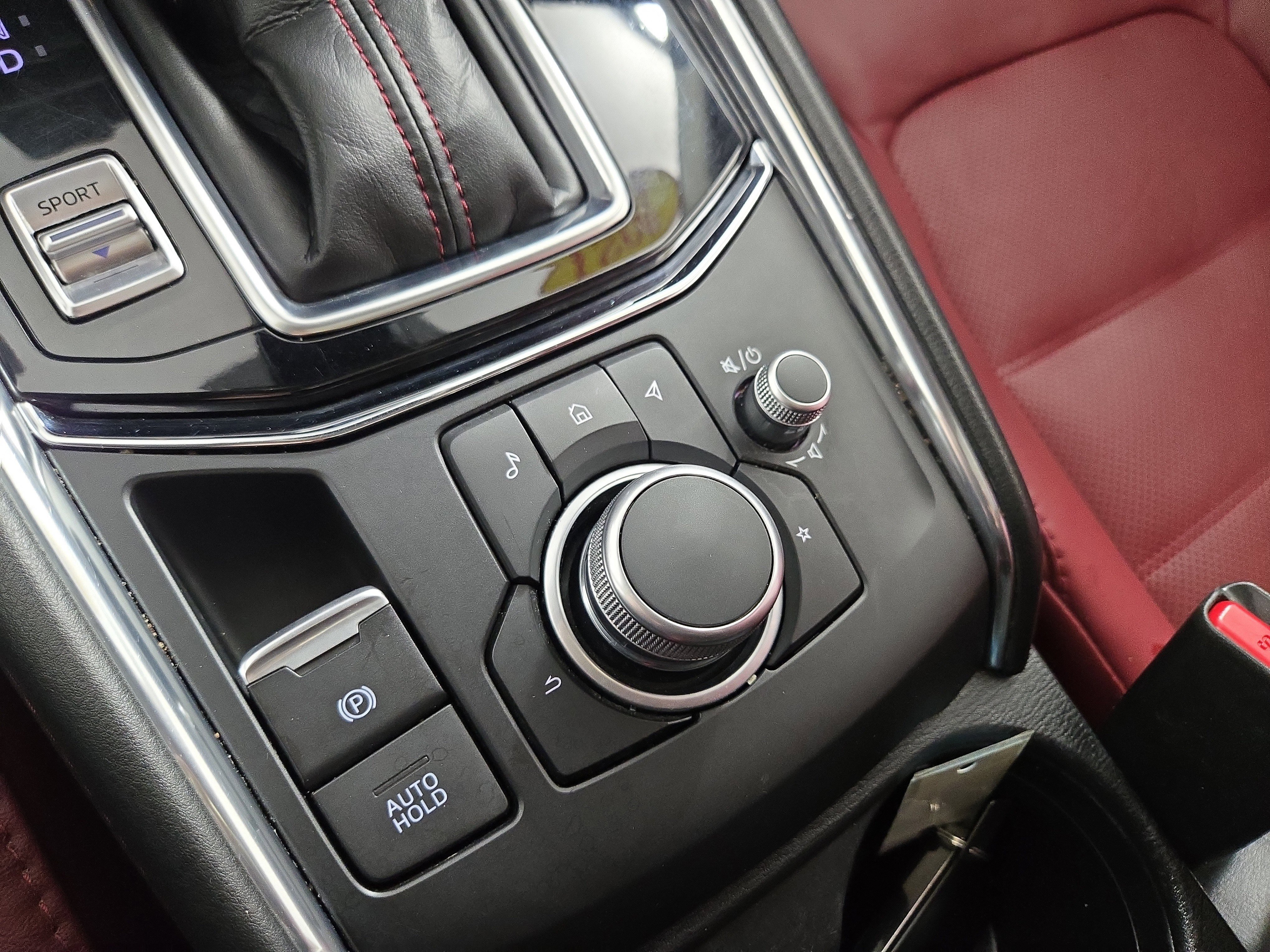 Used 2021 MAZDA CX-5 Carbon Edition image 28