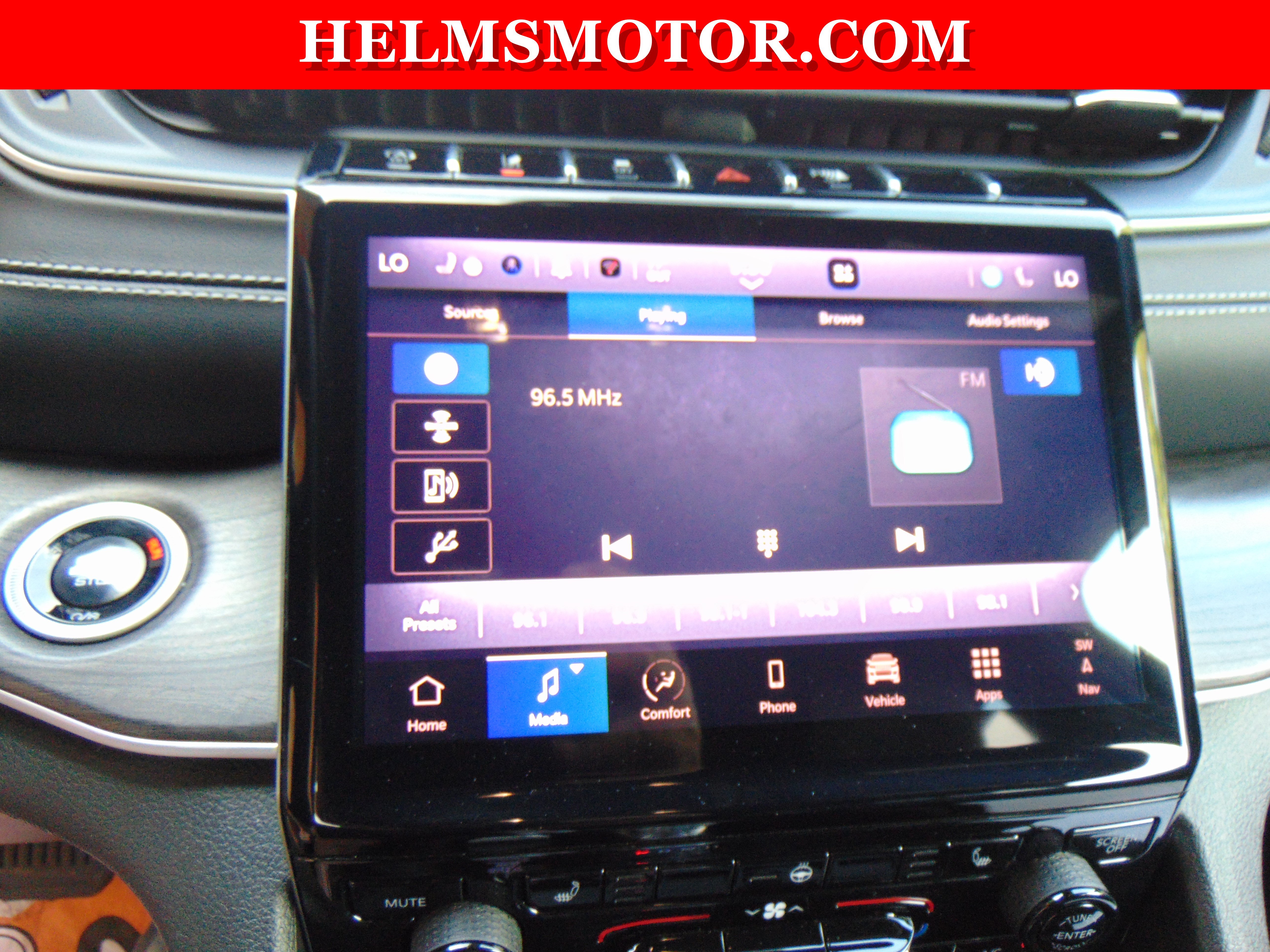 Used 2024 Jeep Grand Cherokee L Limited AWD/4WD image 25