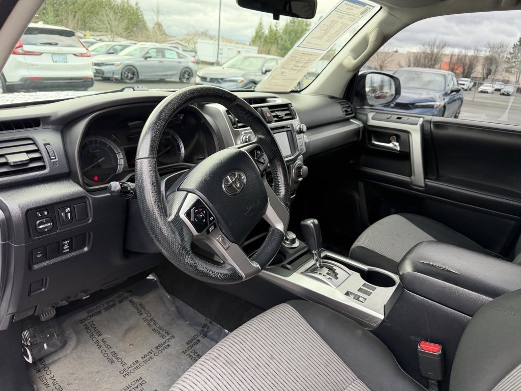 Used 2017 Toyota 4Runner SR5 image 17