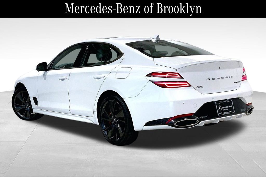 Used 2023 Genesis G70 3.3T w/ Sport Prestige Package image 11