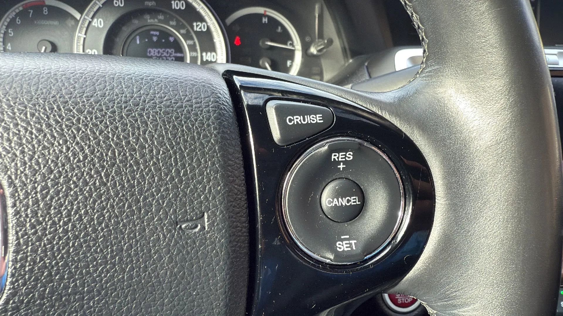 Used 2017 Honda Accord EX-L image 11