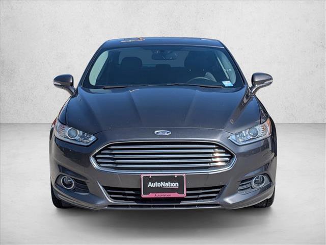 Used 2016 Ford Fusion Energi SE FWD image 2