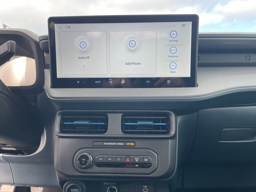 New 2025 Ford Maverick Lobo image 9