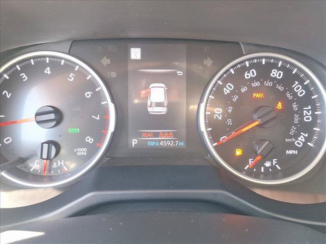 Used 2021 Toyota RAV4 XLE Premium FWD image 11