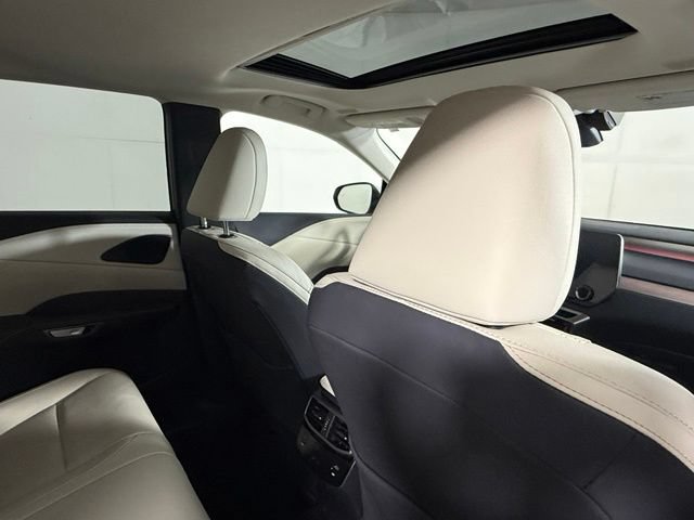 Used 2025 Lexus RX 350 Premium Plus w/ Accessory Package (Z1) FWD image 34