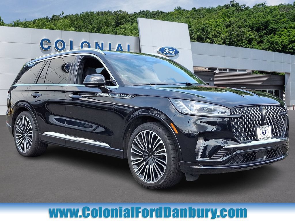 Used 2025 Lincoln Aviator Black Label AWD/4WD image 1