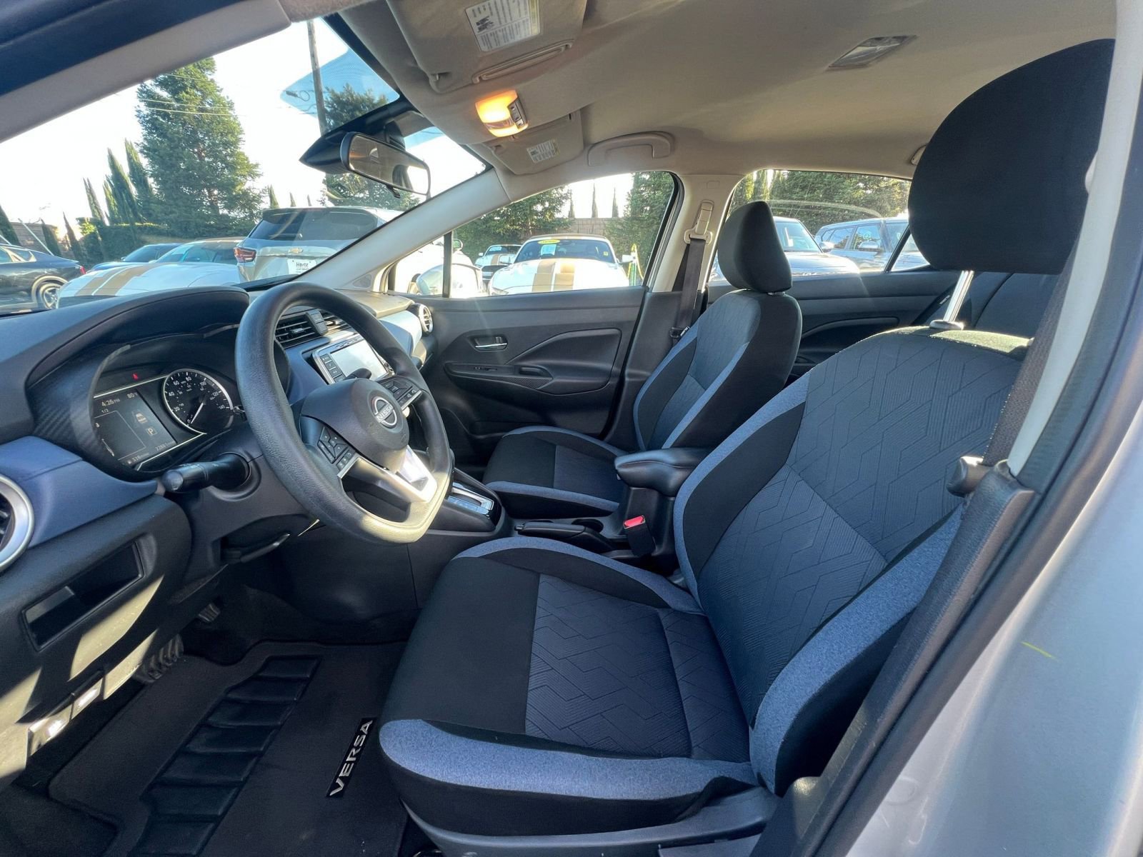 Used 2025 Nissan Versa SV image 22