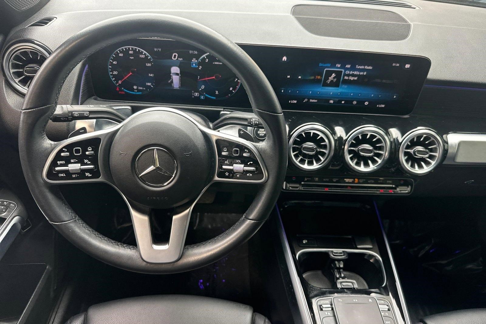 Used 2023 Mercedes-Benz GLB 250 4MATIC image 28