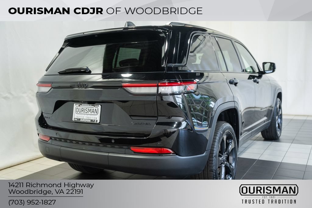 Certified 2023 Jeep Grand Cherokee Limited w/ Black Appearance Package AWD/4WD image 5