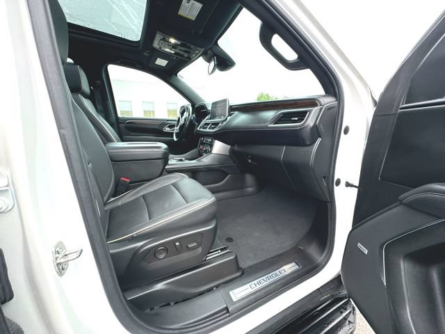 Used 2023 Chevrolet Tahoe Premier AWD/4WD image 30