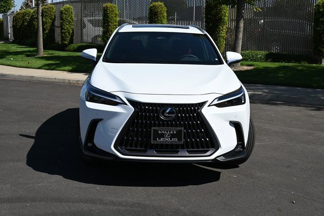 New 2026 Lexus NX 350 AWD image 2