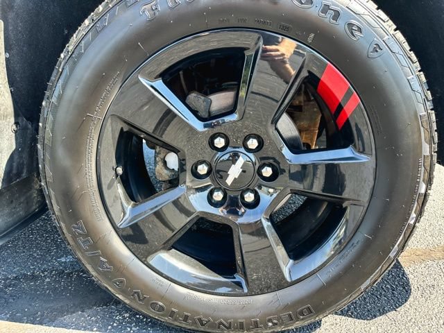 Used 2019 Chevrolet Silverado 1500 LT w/ All Star Edition AWD/4WD image 11