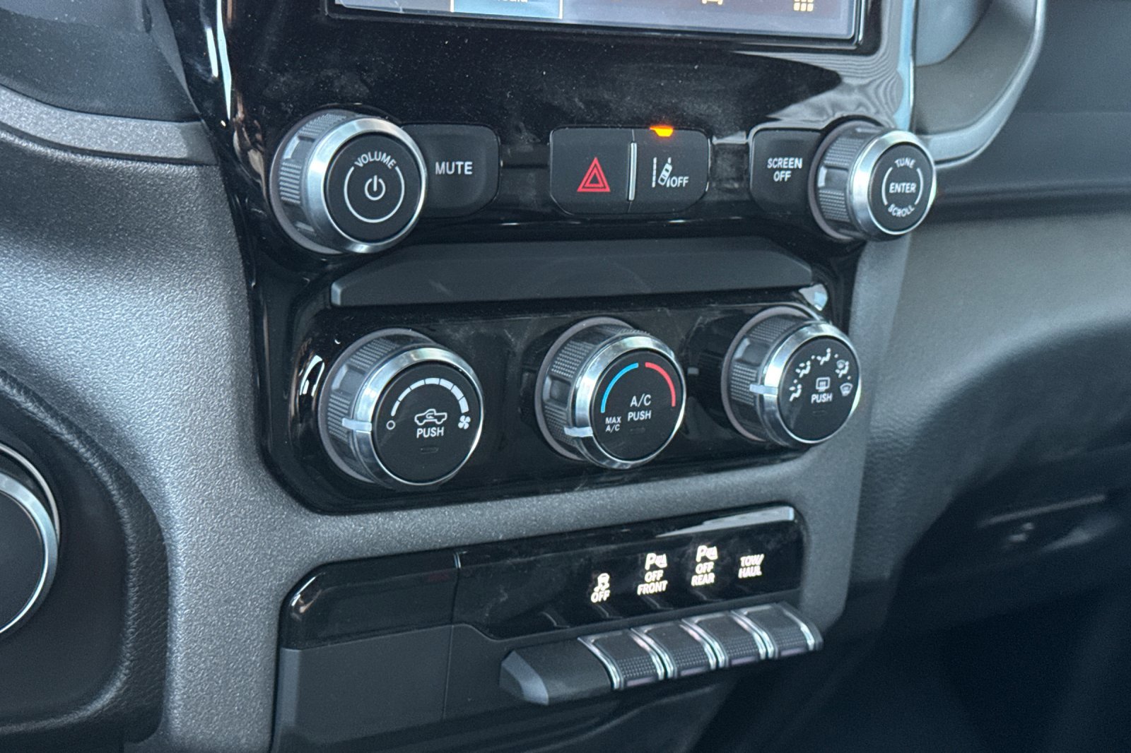 New 2026 RAM 1500 Tradesman image 18