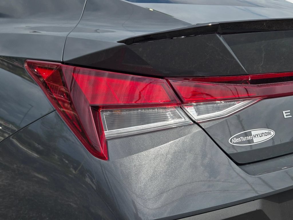 New 2026 Hyundai Elantra Sport FWD image 7
