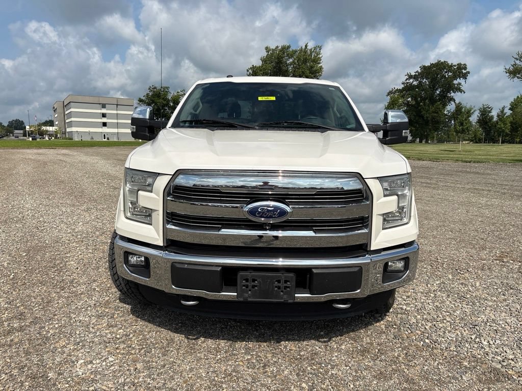 Used 2016 Ford F150 Lariat w/ Equipment Group 502A Luxury AWD/4WD image 2