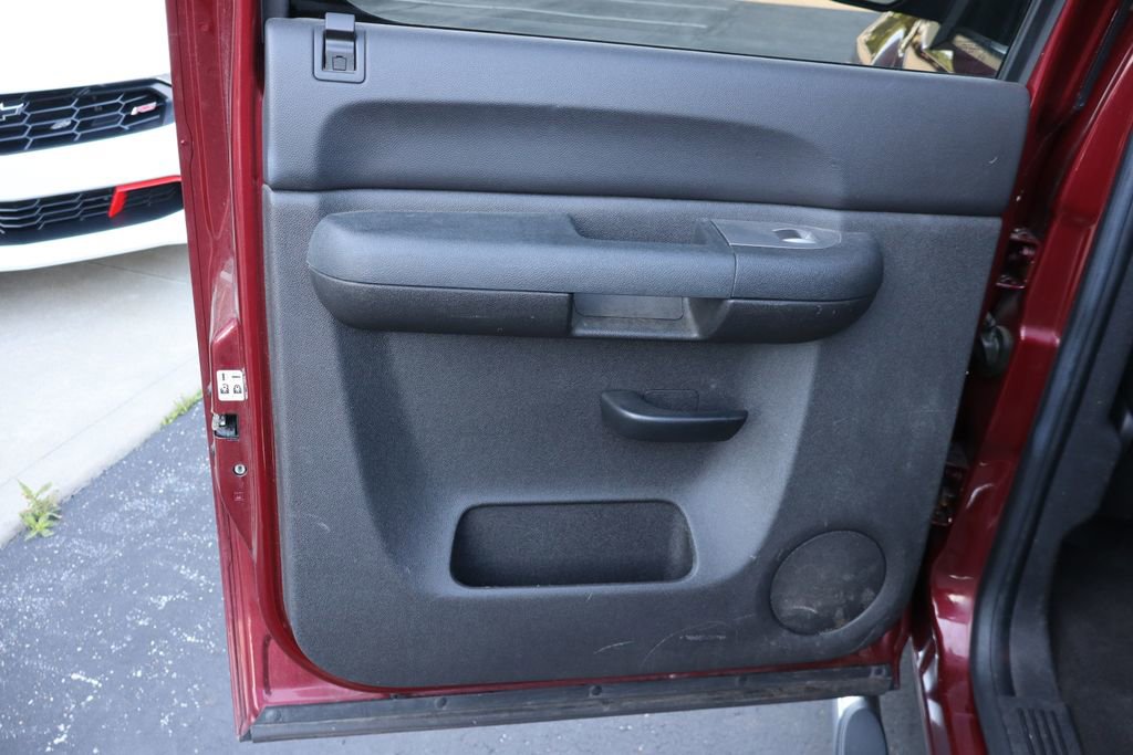 Used 2013 Chevrolet Silverado 1500 LT w/ All-Star Edition AWD/4WD image 22