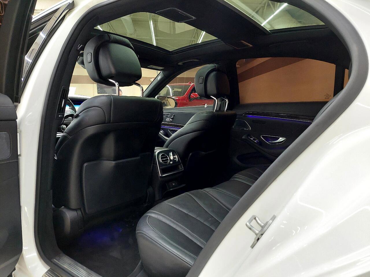 Used 2015 Mercedes-Benz S 550 Sedan image 34