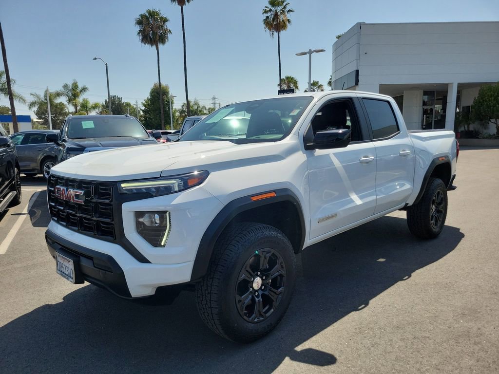 Used 2023 GMC Canyon Elevation RWD image 2
