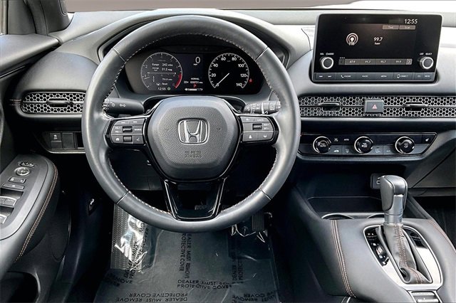 Used 2023 Honda HR-V Sport image 8
