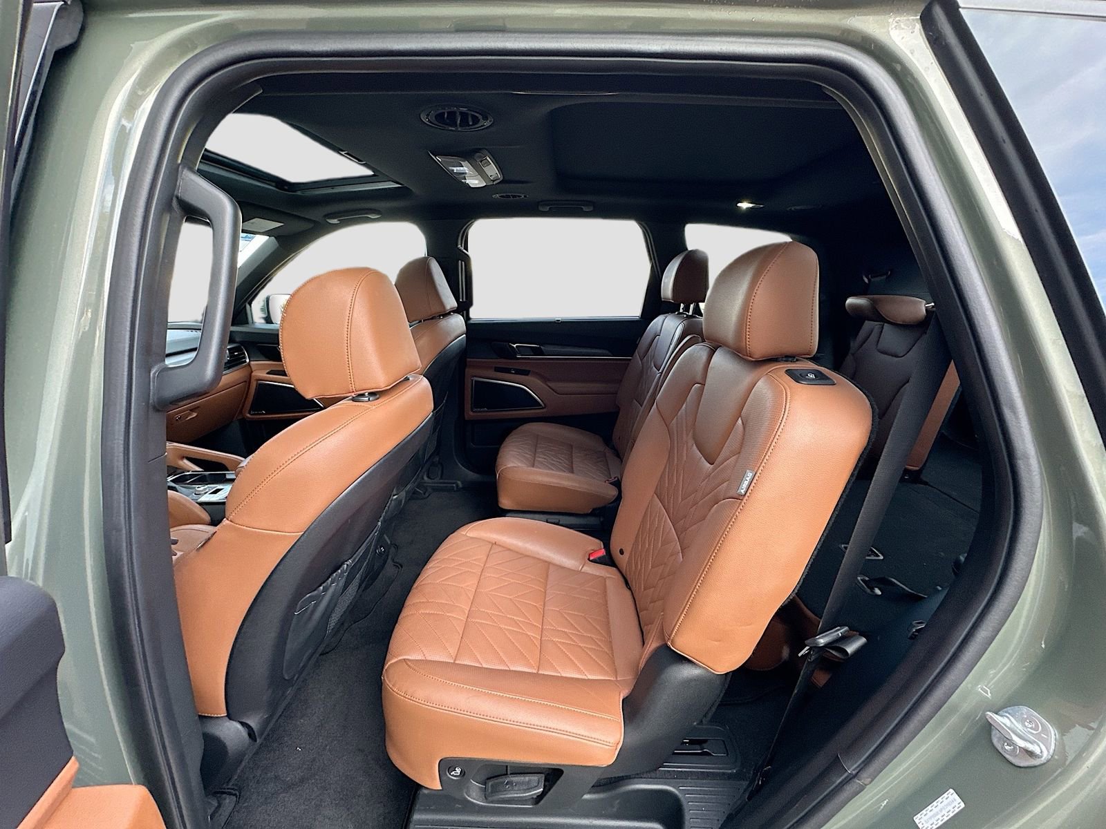 Used 2023 Kia Telluride SX X-Pro AWD/4WD image 26