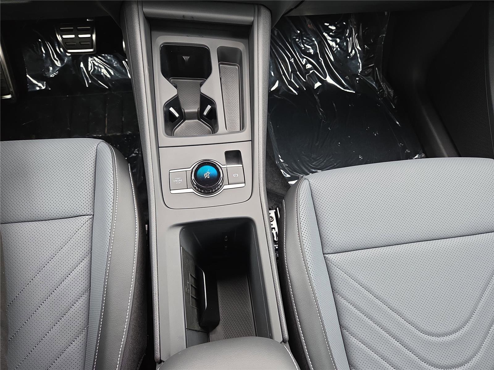 New 2026 Volkswagen Tiguan SE R-Line image 21