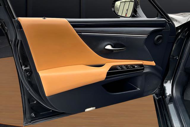 Used 2023 Lexus ES 350 w/ Accessory Package (Z2) image 9