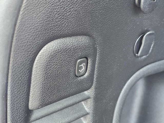 Used 2022 Jeep Grand Cherokee Limited image 32