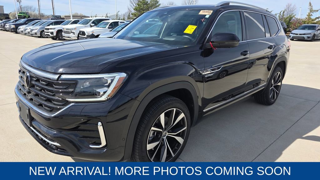 Used 2025 Volkswagen Atlas SEL Premium R-Line