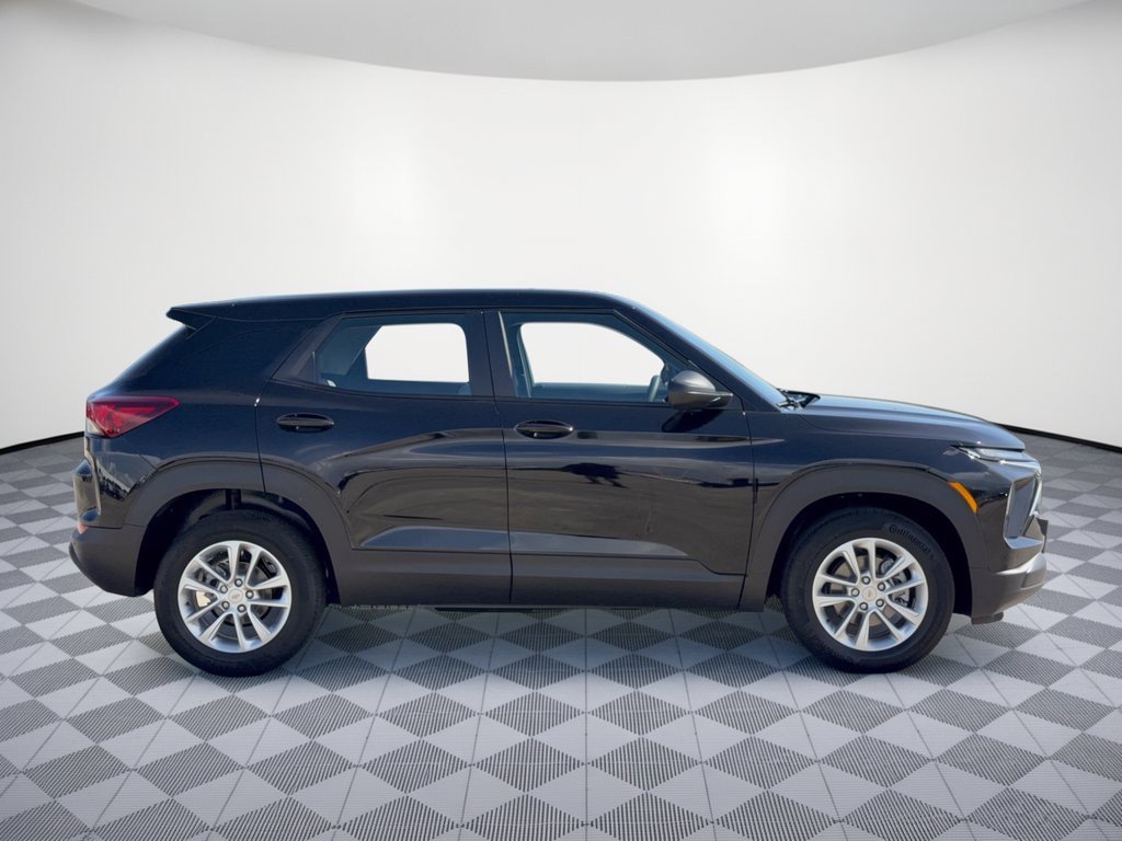 New 2026 Chevrolet TrailBlazer LS w/ LS Confidence Package FWD image 8