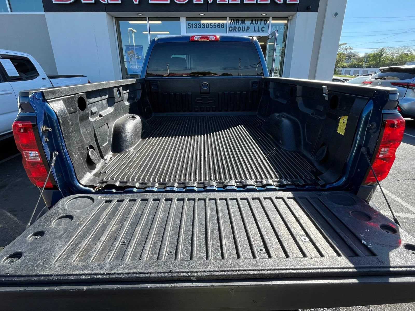 Used 2017 Chevrolet Silverado 1500 LT w/ All Star Edition AWD/4WD image 7