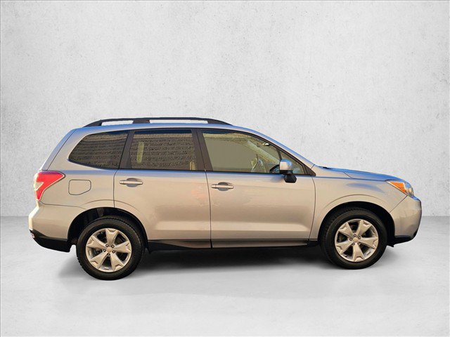 Used 2015 Subaru Forester 2.5i Premium AWD/4WD image 4