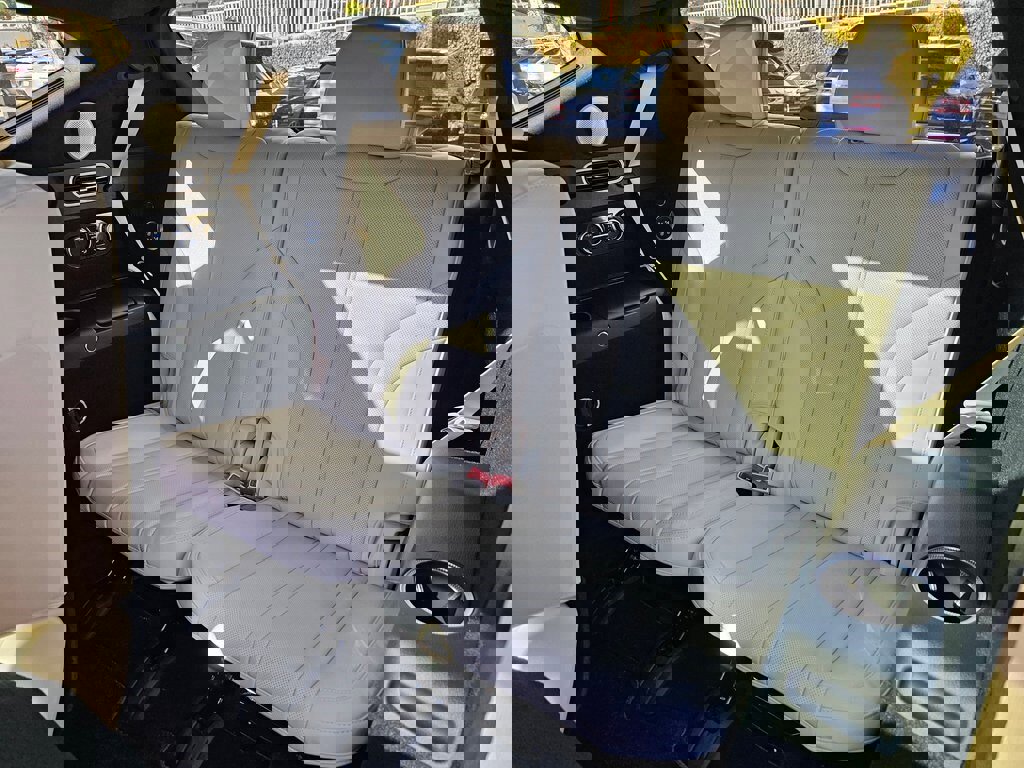 New 2026 Genesis GV80 3.5T Prestige image 24