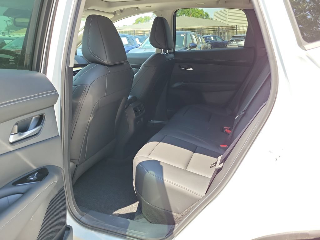 Used 2025 Nissan Murano SL w/ Cargo Package AWD/4WD image 13