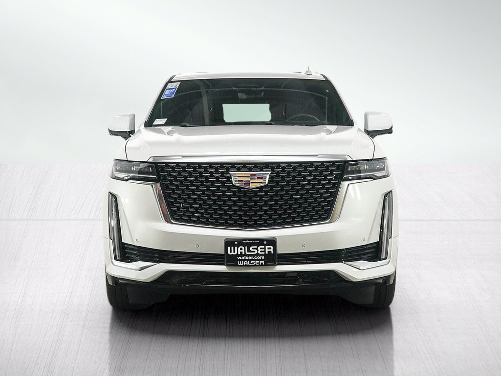 Used 2024 Cadillac Escalade Premium Luxury w/ Performance Package AWD/4WD image 9