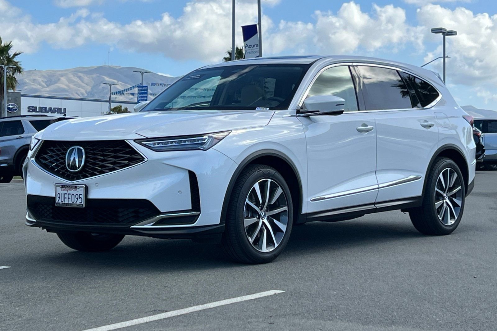 Used 2026 Acura MDX w/ Technology Package image 9