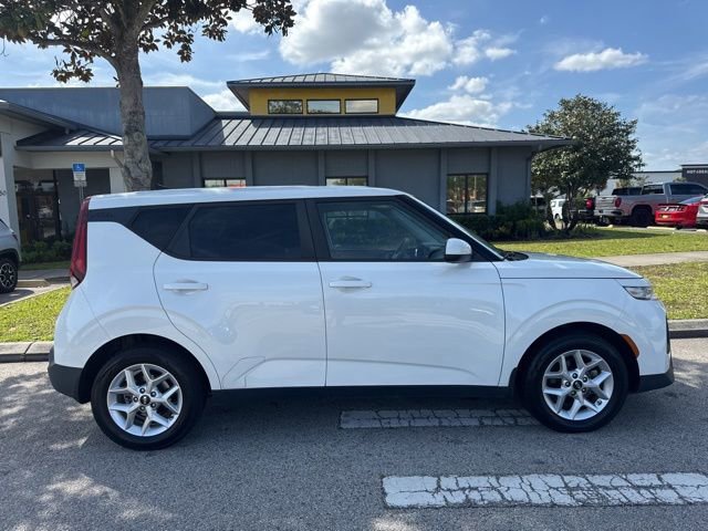 Used 2021 Kia Soul S FWD image 8