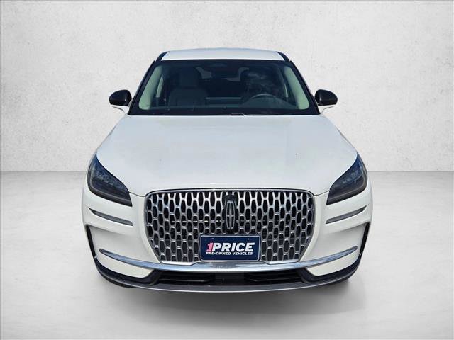 Used 2024 Lincoln Corsair FWD image 2