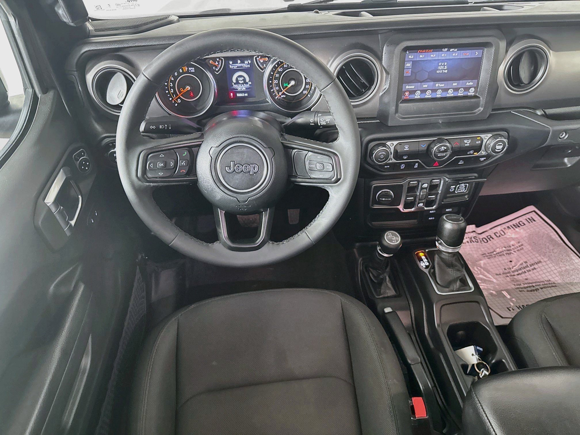 Used 2023 Jeep Gladiator Sport AWD/4WD image 25