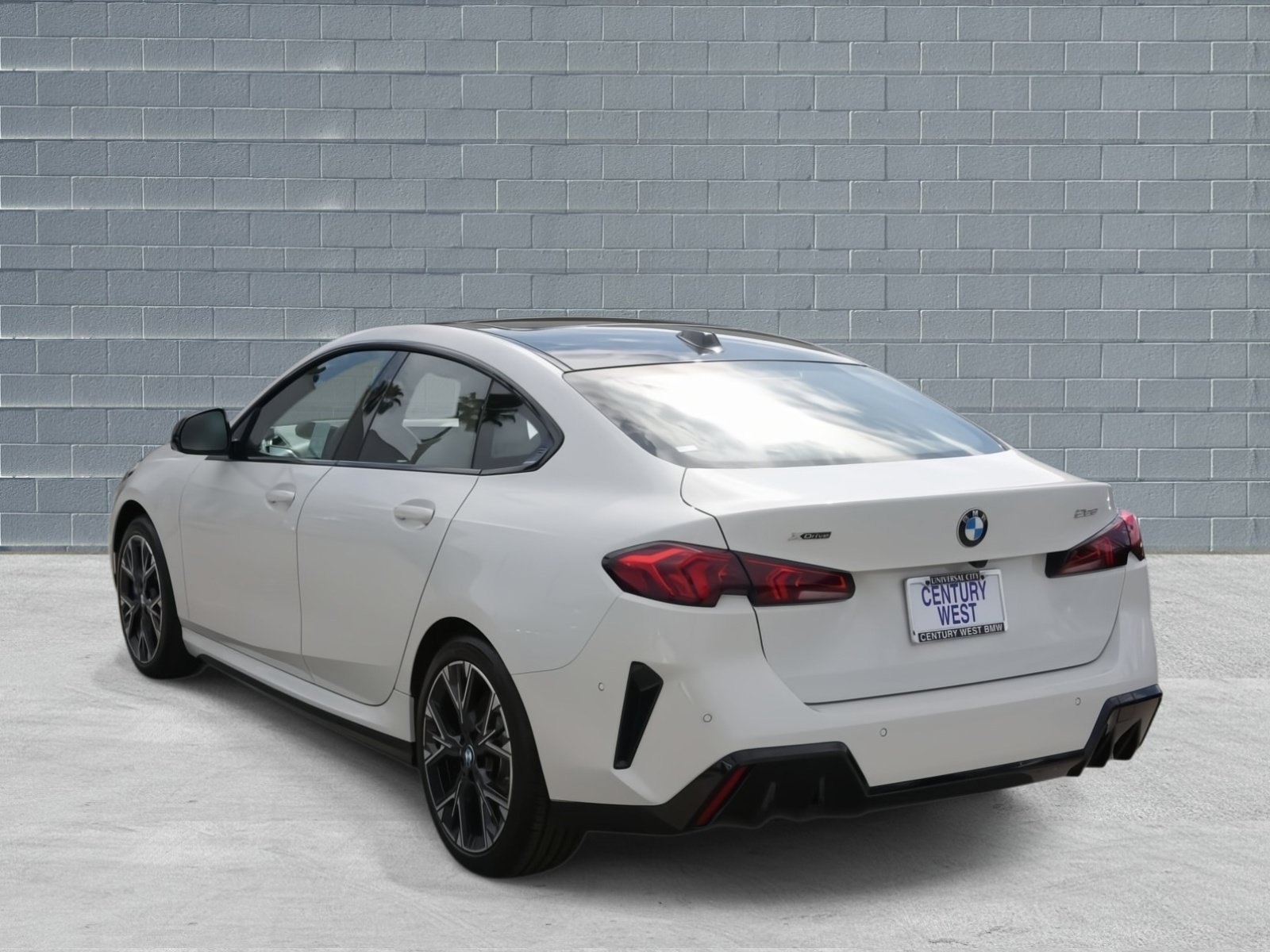 New 2026 BMW 228i xDrive w/ Technology Package AWD/4WD image 4